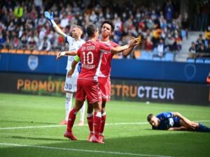 เล่นพนันออนไลน์